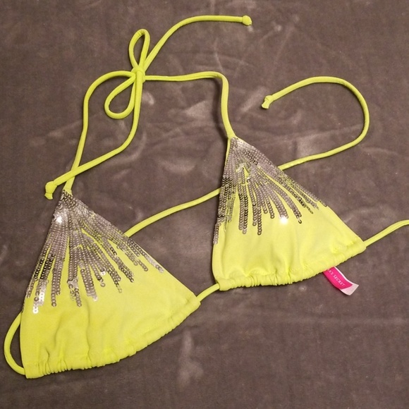 Victoria's Secret Other - Victoria's Secret Bikini Top